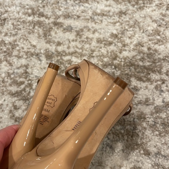 TORY BURCH
Patent Leather Sandals 9.5 - Picture 10 of 13